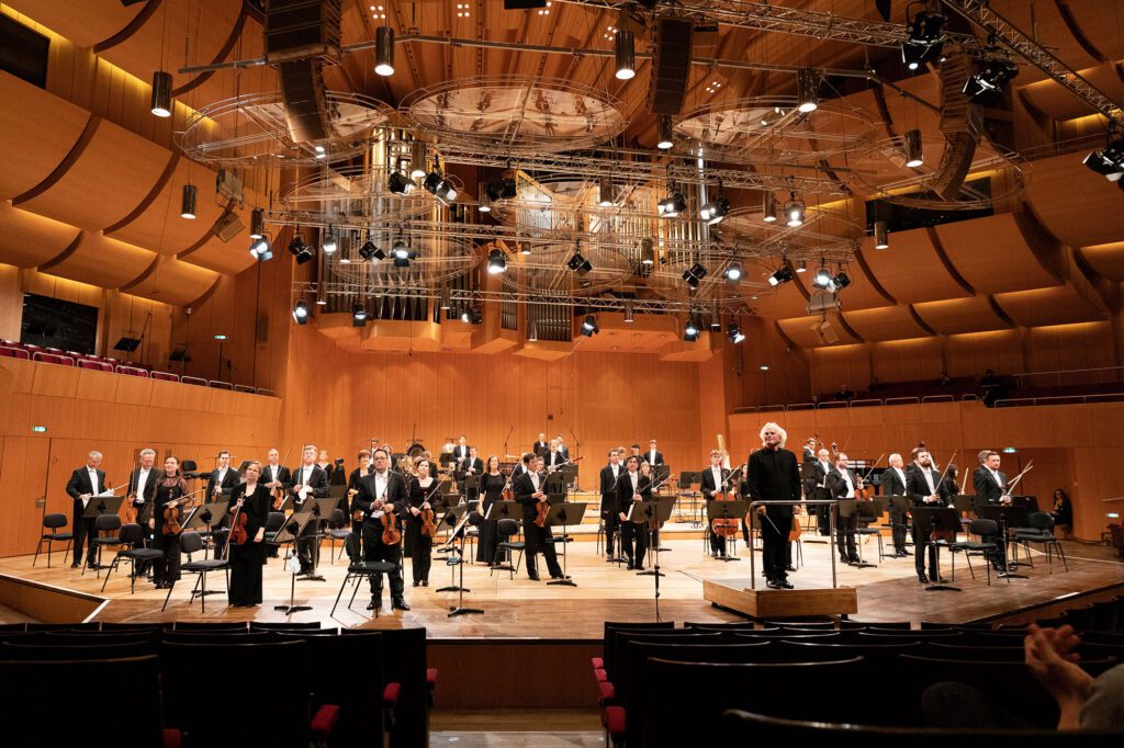 Sir Simon Rattle und das BR Symphonieorchester