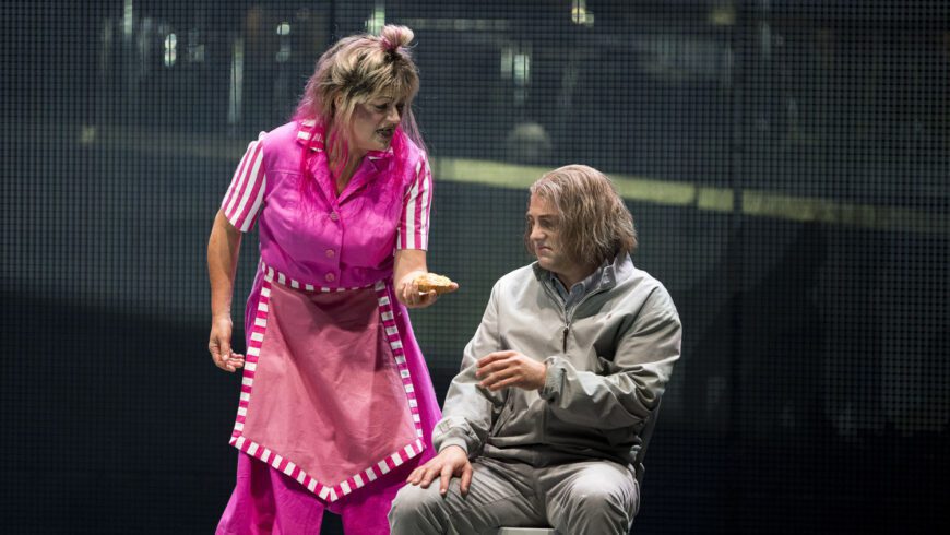 Silke Richter (Mrs. Lovett) und Hinrich Horn (Sweeney Todd) (Foto Pawel Sosnowski)