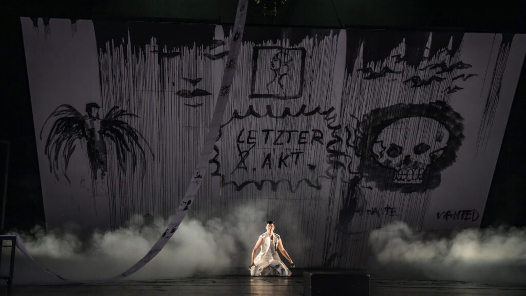 Live gezeichnete Höllenfahrt (Foto Bettina Stöß)