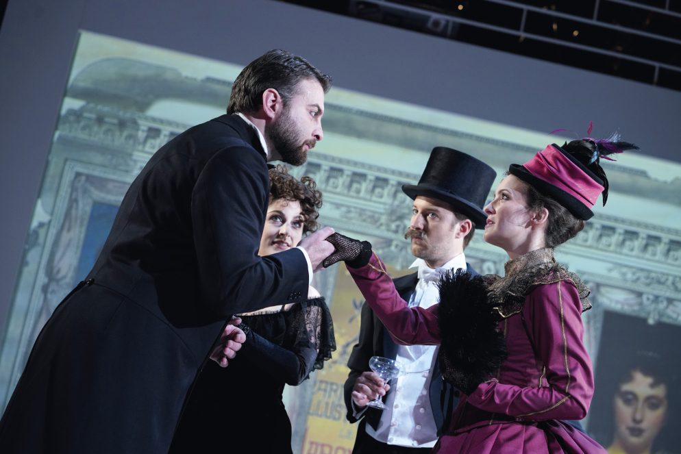 Preisgekrönt: ‚Der Hase mit den Bernsteinaugen‘, ein Linzer Auftragswerk und ‚Bestes Musical‘ beim deutschen Musical Theater Preis 2019 Foto ©Reinhard Winkler