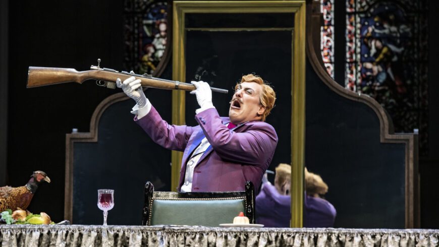 Seine Lordschaft sieht dem Tod ins Auge (Foto Bettina Stöß)