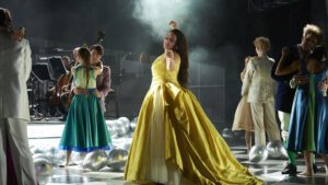 Mezzosopranistin Diana Haller in einer „barocken Feier des Lebens“ (Foto Matthias Baus)