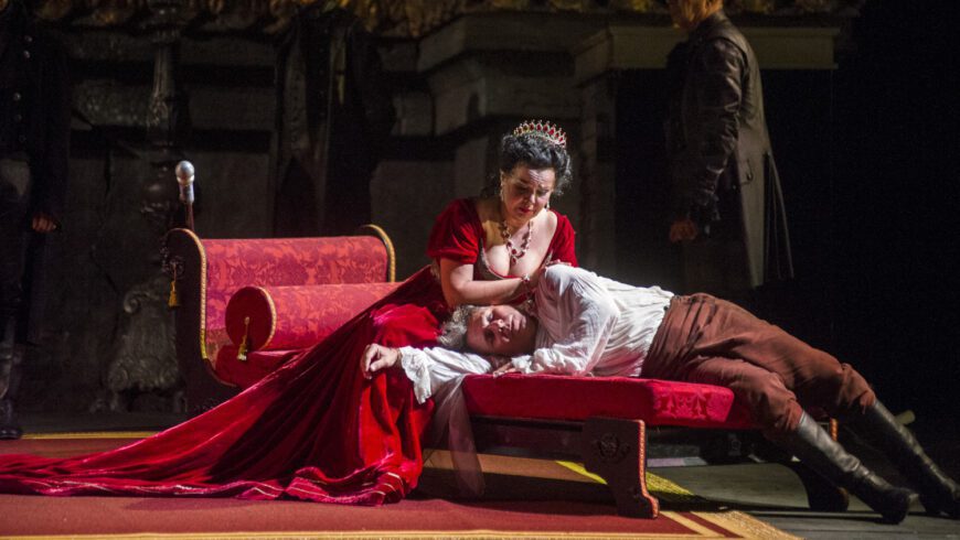 Intensive Darstellung: Aleksandra Kurzak (Tosca) und Roberto Alagna (Cavardossi) (Foto Giorgio Andreuccetti)