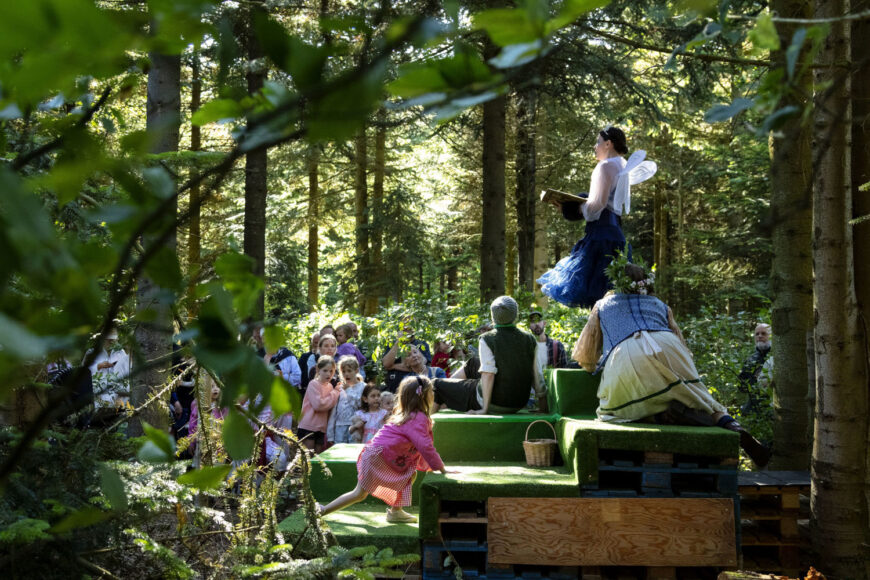 Humperdincks Märchenoper im weltweit größten Baum-Labyrinth (Foto Jeanette Philipsen)